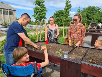 Community-based urban farming and gardening on post-industrial sites