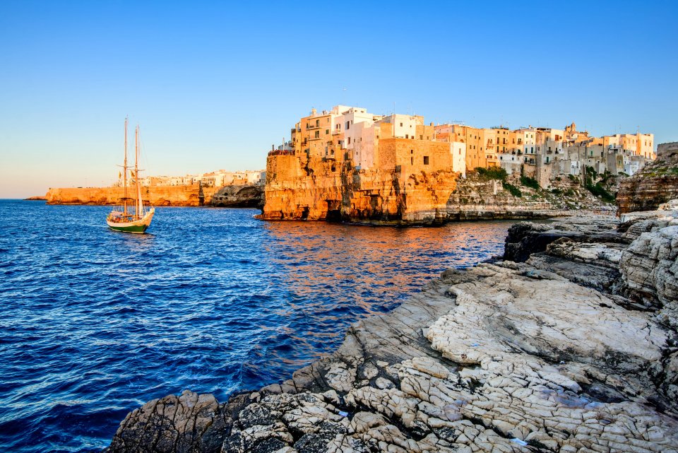 bari-puglia-italy1.jpg