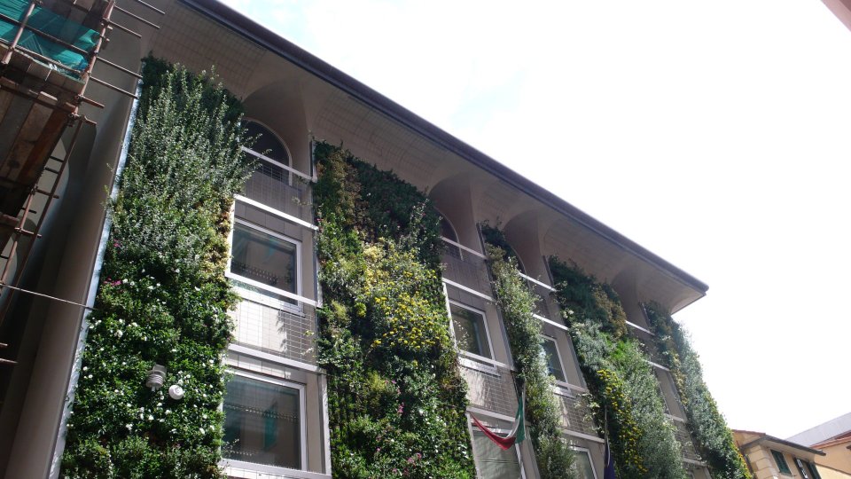 INPS (National Institute Social Insurance) Green Facade - Genoa neighborhood of Sestri Ponente INPS (National Institute Social Insurance) Green Facade - Genoa neighborhood of Sestri Ponente