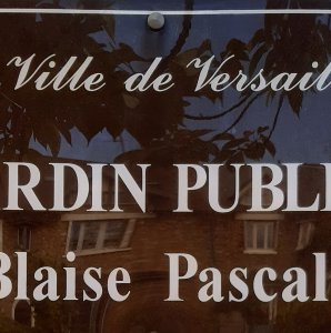 Square Blaise Pascal before NBS