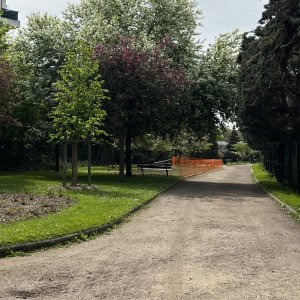 Square Blaise Pascal - increasing the greenspace - April 2023
