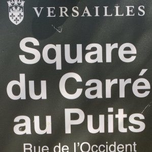Versaillies monitoring - park sign