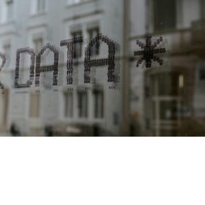 Unsplash: Claudio Schwarz Unsplash: Claudio Schwarz
