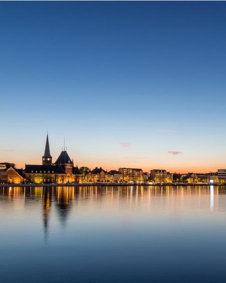 Sunset city skyline 